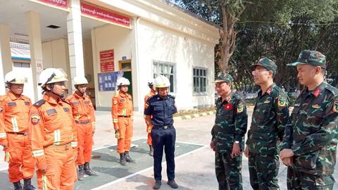 Món quà nhỏ và cả tấm lòng dành cho người bạn Myanmar