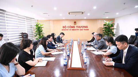 Canada muốn Việt Nam trở thành đối tác LNG quan trọng tại châu Á