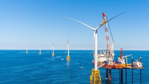 Khung giá phát điện loại hình điện gió ngoài khơi Việt Nam