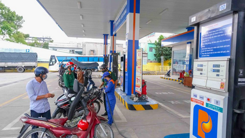 Giá xăng dầu hôm nay 11/07/2025: Giá dầu lao dốc