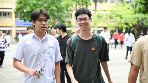 Điểm trung bình thi tốt nghiệp THPT giảm, dự kiến điểm chuẩn đại học giảm 2-3 điểm