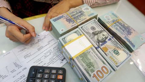 Tỷ giá USD hôm nay 17/07/2025: Đồng USD hồi phục mạnh so với Euro