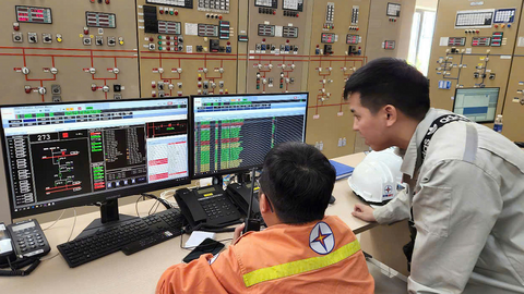 Hoàn thành nâng cấp hệ thống điều khiển bảo vệ trạm biến áp 500kV Pleiku