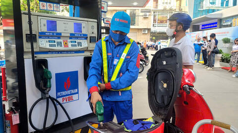 Chuyển đổi sang xăng E10: Một bước tiến trong chính sách năng lượng sạch