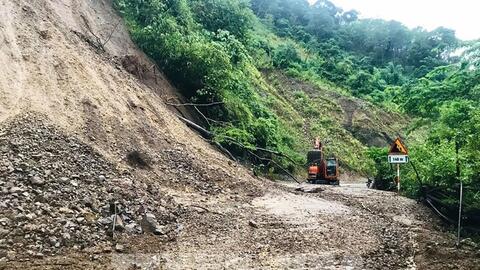Mưa lớn cục bộ, nguy cơ lũ quét, sạt lở đất ở Điện Biên và Sơn La