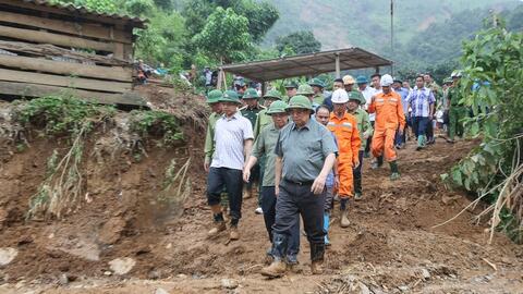 Thủ tướng: Tập trung khắc phục hậu quả thiên tai, ổn định đời sống Nhân dân