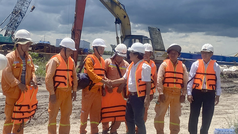 EVNNPT tăng cường lực lượng, tiếp sức cho dự án cấp điện ra Côn Đảo