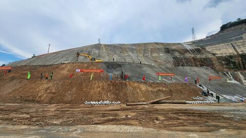 Quyết tâm vận hành tổ máy số 1 Nhà máy Thủy điện Hòa Bình mở rộng đúng ngày 19-8