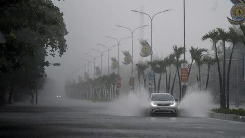 Nghệ An cấm tạm thời một số tuyến đường để phòng chống bão số 5