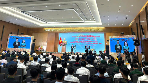 Thủ tướng chủ trì hội nghị tổng kết chương trình xóa nhà tạm, nhà dột nát