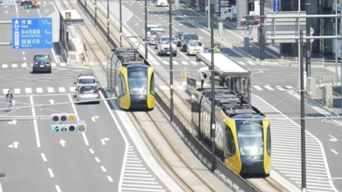 Nhật Bản đẩy mạnh sử dụng năng lượng tái tạo cho hệ thống tàu điện