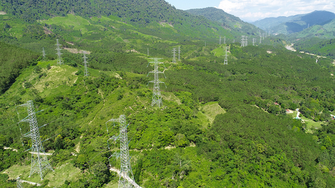 Xem xét, xử lý các vướng mắc trong triển khai Điều chỉnh Quy hoạch điện VIII