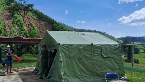 Thanh Hóa: Dựng lều dã chiến, khẩn trương sơ tán dân tránh bão số 10