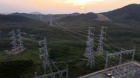 Đóng điện dự án đường dây 500kV Lào Cai - Vĩnh Yên