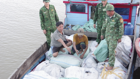 Bộ đội Biên phòng tỉnh Vĩnh Long phát hiện, thu giữ hơn 5 tấn sản phẩm nghi từ động vật hoang dã