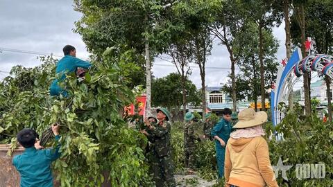 Quảng Ngãi huy động toàn lực ứng phó bão số 13