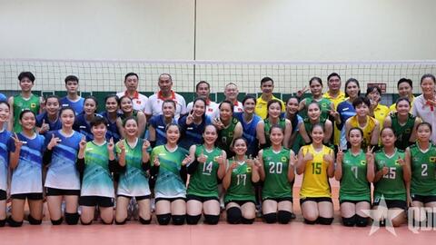 Bóng chuyền quyết vượt ngưỡng