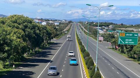 Cao tốc Tân Phú - Bảo Lộc rút ngắn thời gian đi từ Đà Lạt đến TP Hồ Chí Minh xuống còn khoảng 5 giờ
