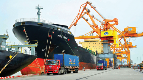 Xuất nhập khẩu đạt kỷ lục mới: 'Trợ lực' cho kinh tế giai đoạn 2026 - 2030