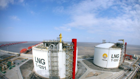 Bộ Công Thương đề xuất nâng mức bao tiêu điện khí LNG lên 75%