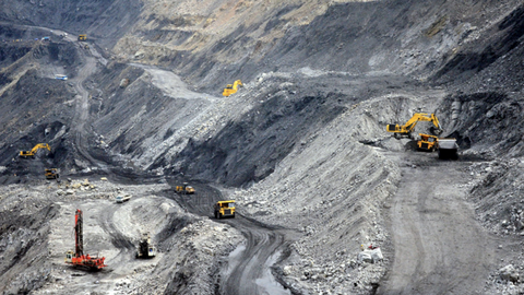 Hoàn thiện quy định về cấp giấy phép khai thác khoáng sản