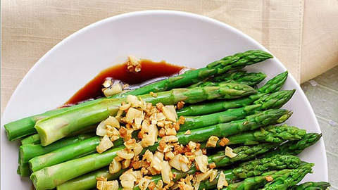 Măng tây - nguồn cung cấp dinh dưỡng dồi dào cho cơ thể