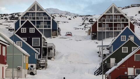 Greenland - sức nóng từ hòn đảo băng giá