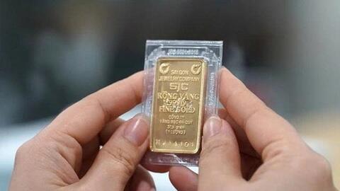 Giá vàng hôm nay (trưa 13-2): Đảo chiều giảm sốc