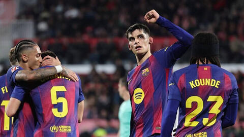 Barcelona 'nhấn chìm' Levante, giành lại ngôi đầu La Liga