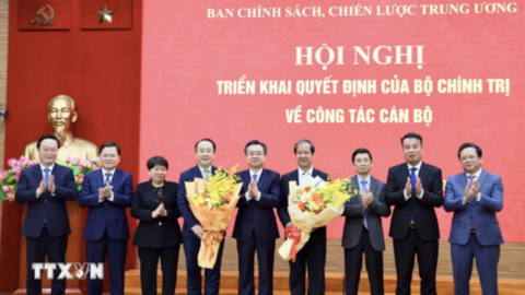 Tin nhân sự tuần qua: Bộ Chính trị điều động, bổ nhiệm cán bộ; Bộ Giáo dục - Đào tạo có Quyền Bộ trưởng