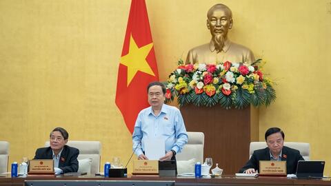 Thúc đẩy chuyển đổi số và bảo đảm quyền tiếp cận thông tin