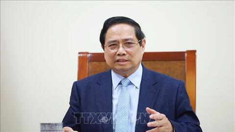 Thủ tướng Phạm Minh Chính điện đàm với Thủ tướng kiêm Bộ trưởng Bộ Ngoại giao Qatar; Tổng thống UAE