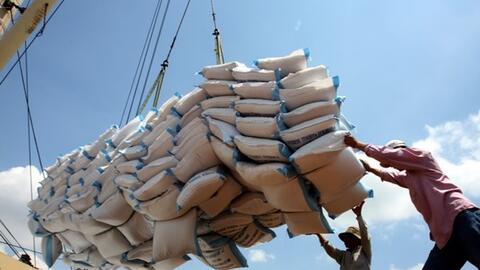 Bộ Công Thương: Theo dõi chặt chẽ cung - cầu, giá cả lúa gạo, giữ kỷ cương thị trường