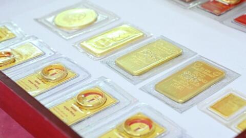 Giá vàng hôm nay (trưa 24-3): Đảo chiều tăng mạnh