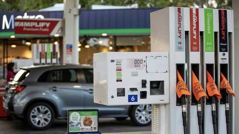 Nhiều quốc gia dùng biện pháp mạnh để kiểm soát giá xăng dầu