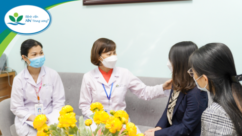 Giúp trẻ vượt qua những sang chấn tâm lý