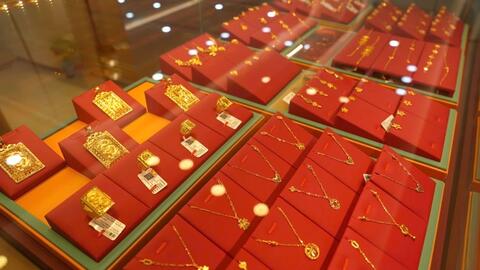 Giá vàng hôm nay (26-3): Tiếp tục tăng chóng mặt