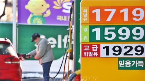 Châu Á vận dụng “công thức thời Covid-19” ứng phó khủng hoảng nhiên liệu