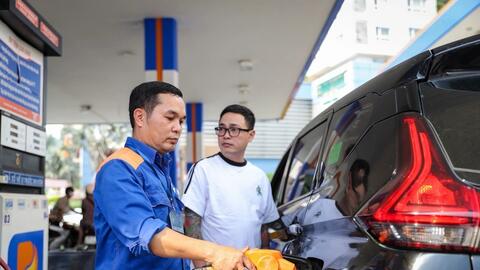 Chính phủ tạm ứng 8.000 tỷ đồng cho Quỹ Bình ổn giá xăng dầu