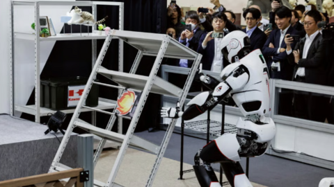 Thiếu hụt lao động thúc đẩy cuộc cách mạng robot ở Nhật Bản