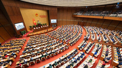 Sáng 12/4, Quốc hội xem xét thông qua nghị quyết giảm thuế với xăng, dầu