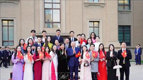 Kiều bào, lưu học sinh tại Bắc Kinh (Trung Quốc) xúc động, tin tưởng sau cuộc gặp Tổng Bí thư, Chủ tịch nước Tô Lâm
