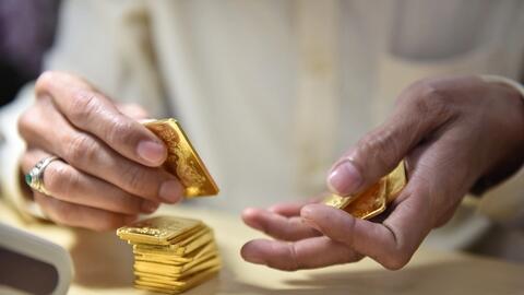 Giá vàng hôm nay (16-4): Tăng, giảm trái chiều