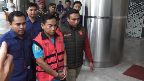 Indonesia bắt giữ Chánh Thanh tra quốc gia do cáo buộc nhận hối lộ