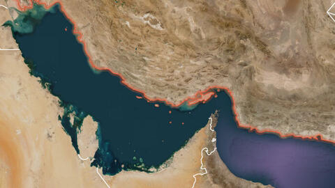 Iran cảnh báo đóng eo biển Hormuz nếu Mỹ tiếp tục phong tỏa