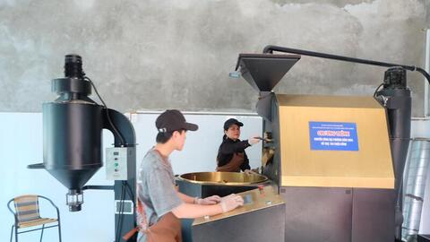 Khuyến công tiếp sức, nâng tầm đặc sản cà phê Mường Ảng