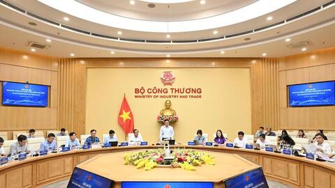 Thúc đẩy hoạt động xuất khẩu, thực hiện mục tiêu tăng trưởng 2 con số