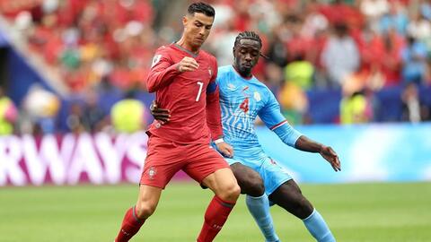 World Cup 2026: Ronaldo mờ nhạt vì… Messi