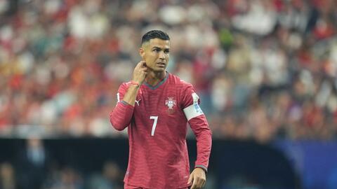 Phản ứng bất ngờ của Ronaldo khi Bồ Đào Nha bị loại khỏi World Cup 2026