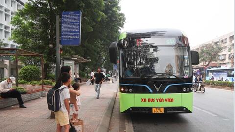 Hà Nội miễn vé xe buýt trong vành đai 1: Chủ trương nhân văn cần cách làm hiệu quả
